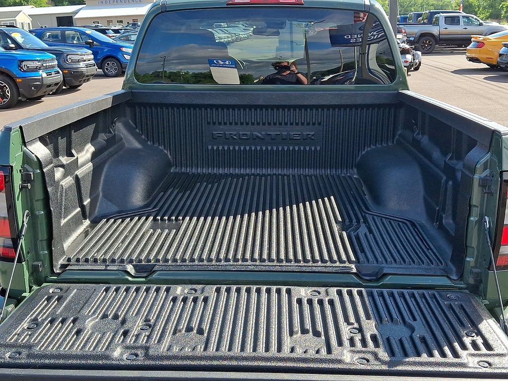 Used 2023 Nissan Frontier SV w/ Tow Package AWD/4WD image 30