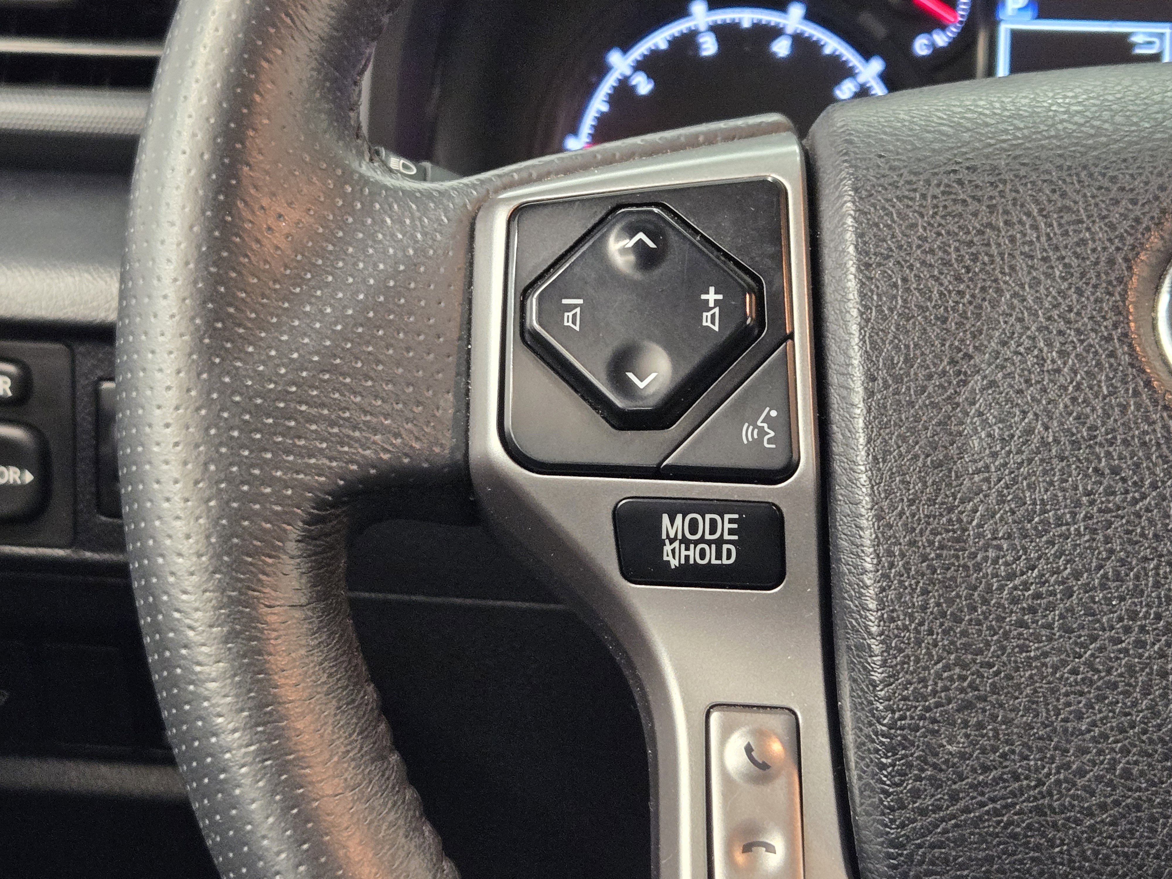 Used 2021 Toyota 4Runner SR5 Premium image 26