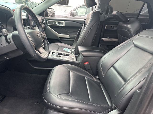 Certified 2023 Ford Explorer XLT w/ Equipment Group 202A RWD image 13