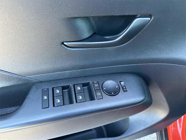 Used 2024 Hyundai Kona SEL image 26