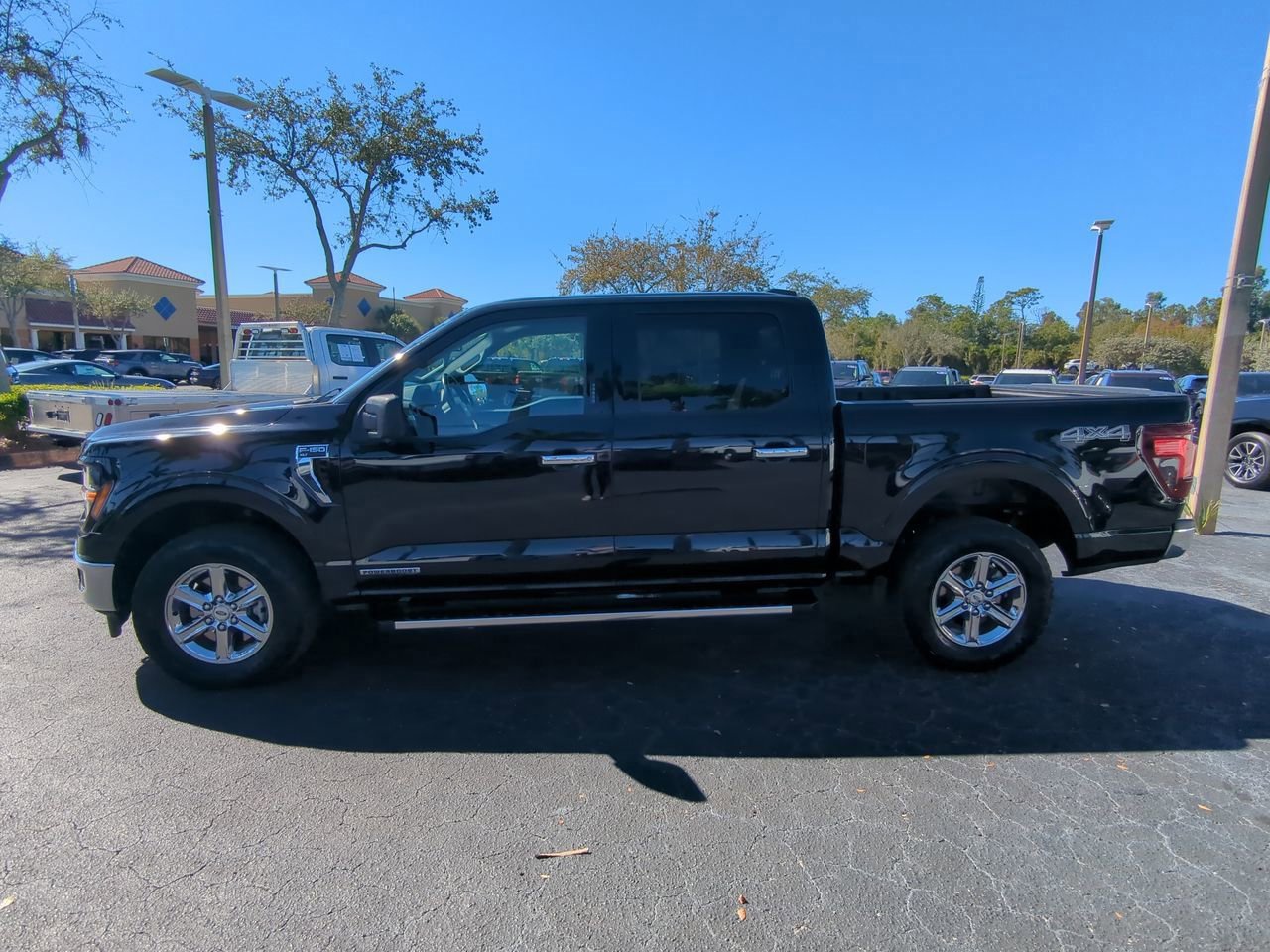 Certified 2024 Ford F150 XLT w/ Mobile Office Package image 2