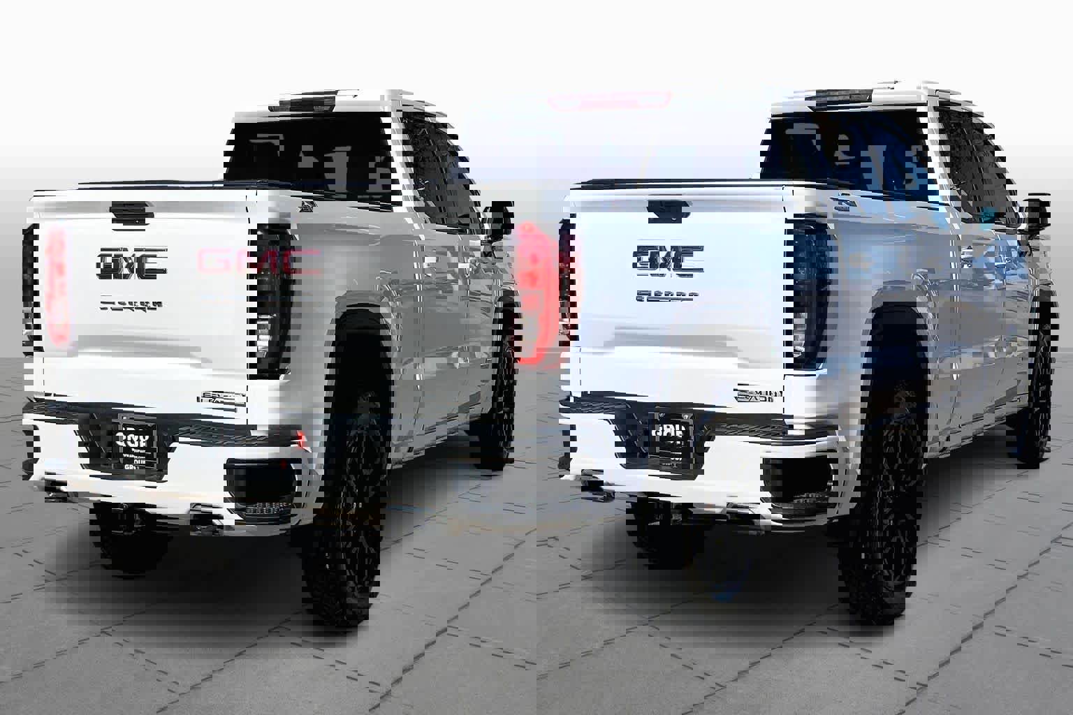 Used 2020 GMC Sierra 1500 Elevation w/ Elevation Value Package image 3