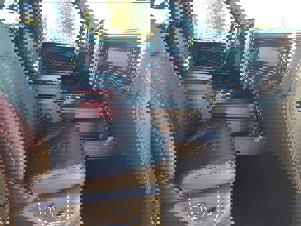 Certified 2023 Ford Expedition Platinum image 11