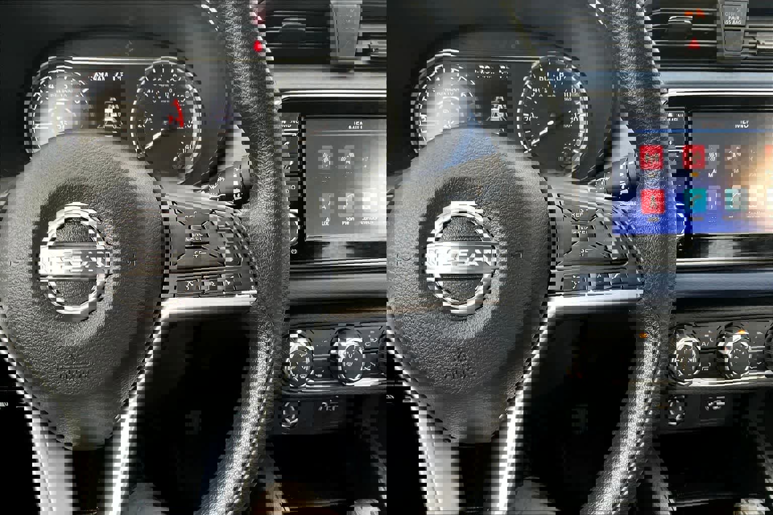 Used 2023 Nissan Versa SV image 25