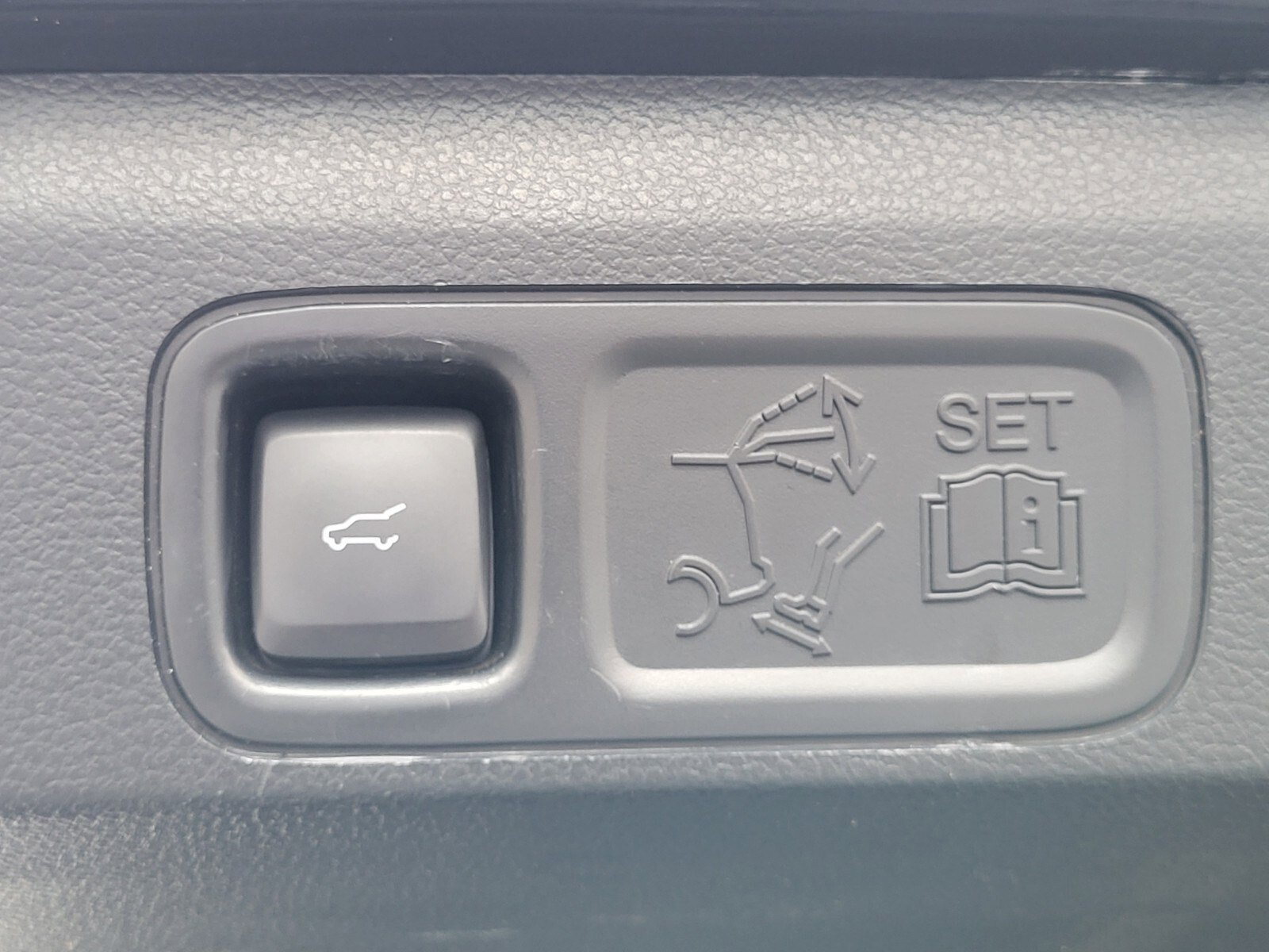 Certified 2021 Ford Expedition Max Limited RWD image 30