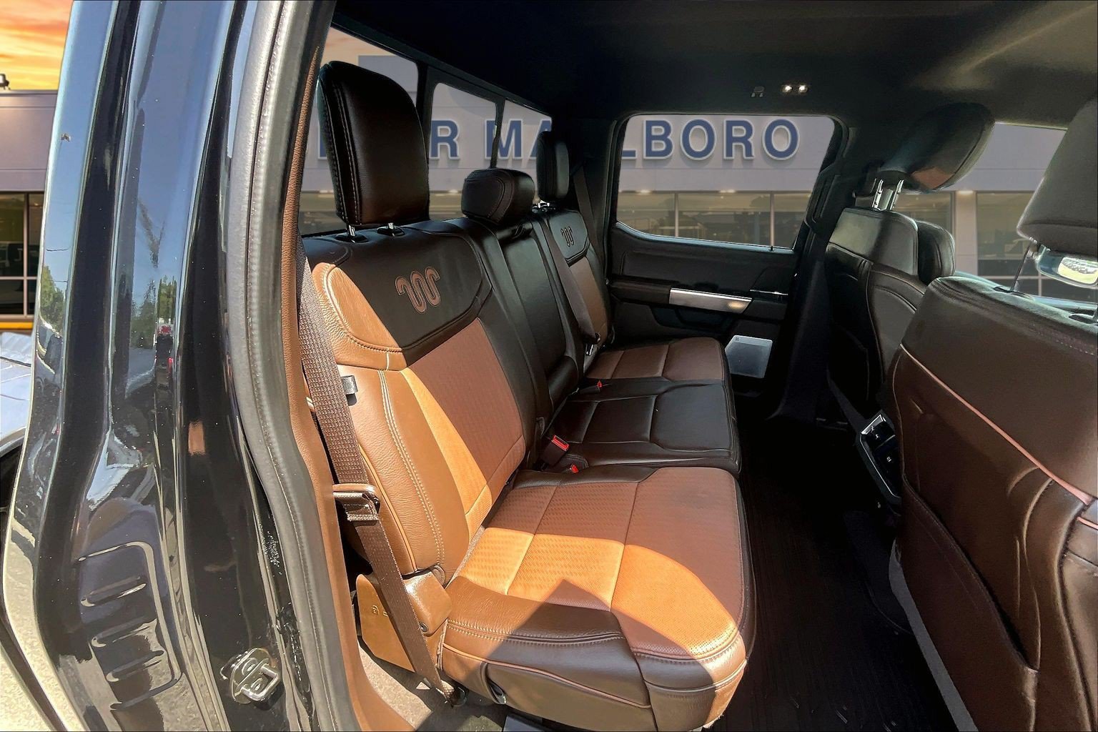Certified 2023 Ford F350 King Ranch w/ Chrome Package AWD/4WD image 28