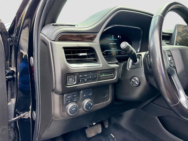 Used 2022 Chevrolet Tahoe LT w/ Luxury Package AWD/4WD image 11