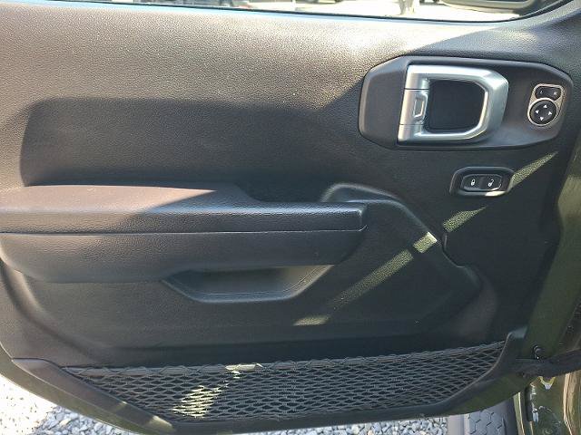 Used 2021 Jeep Wrangler Unlimited Sport w/ Sun And Sound Package AWD/4WD image 12