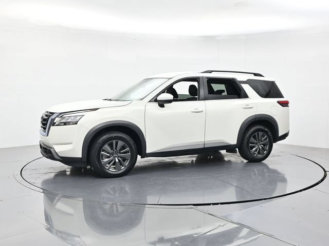 Used 2022 Nissan Pathfinder SV FWD image 5