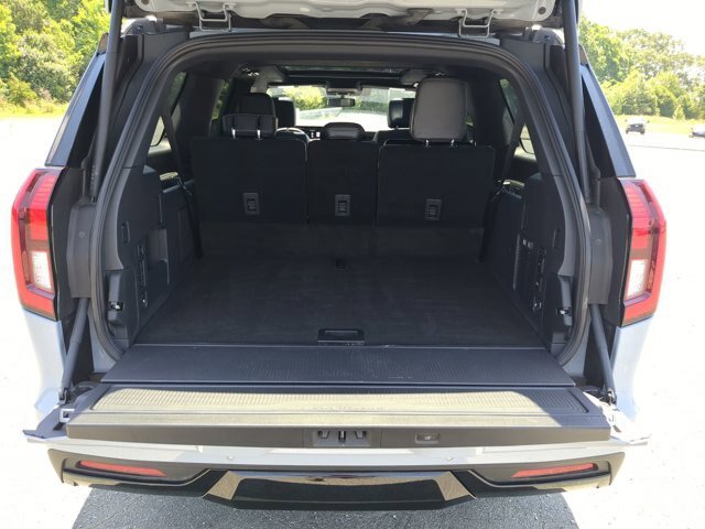 Certified 2025 Ford Expedition Max Platinum w/ Stealth Performance Package AWD/4WD image 35