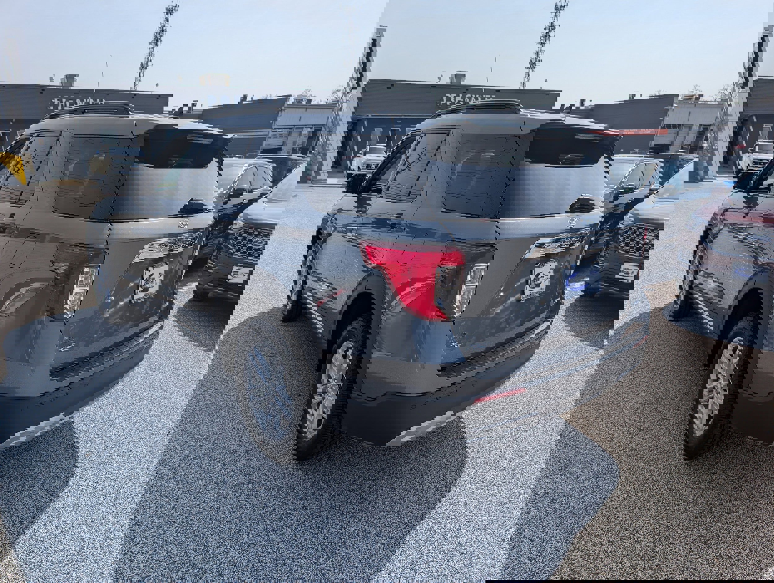 Certified 2023 Ford Explorer XLT w/ Equipment Group 202A image 5