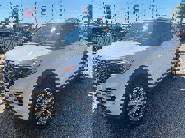Certified 2021 Ford Explorer Limited w/ Equipment Group 301A
