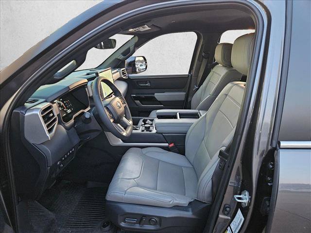 Used 2026 Toyota Tundra Limited AWD/4WD image 14
