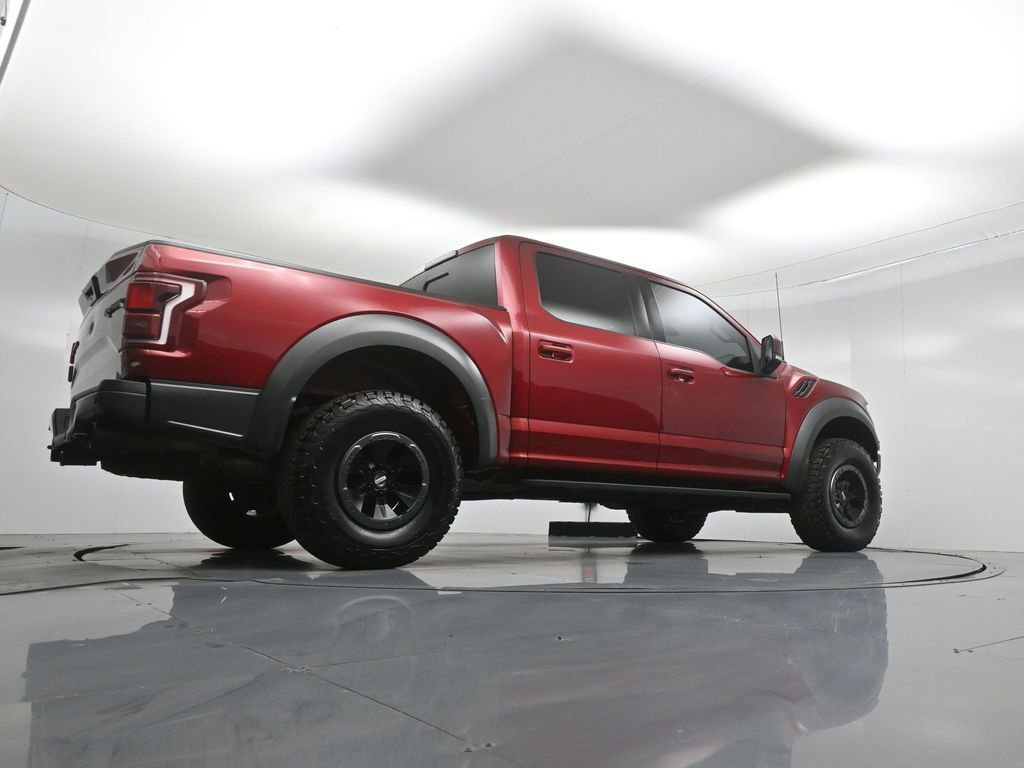 Certified 2017 Ford F150 Raptor w/ Equipment Group 802A Luxury image 16