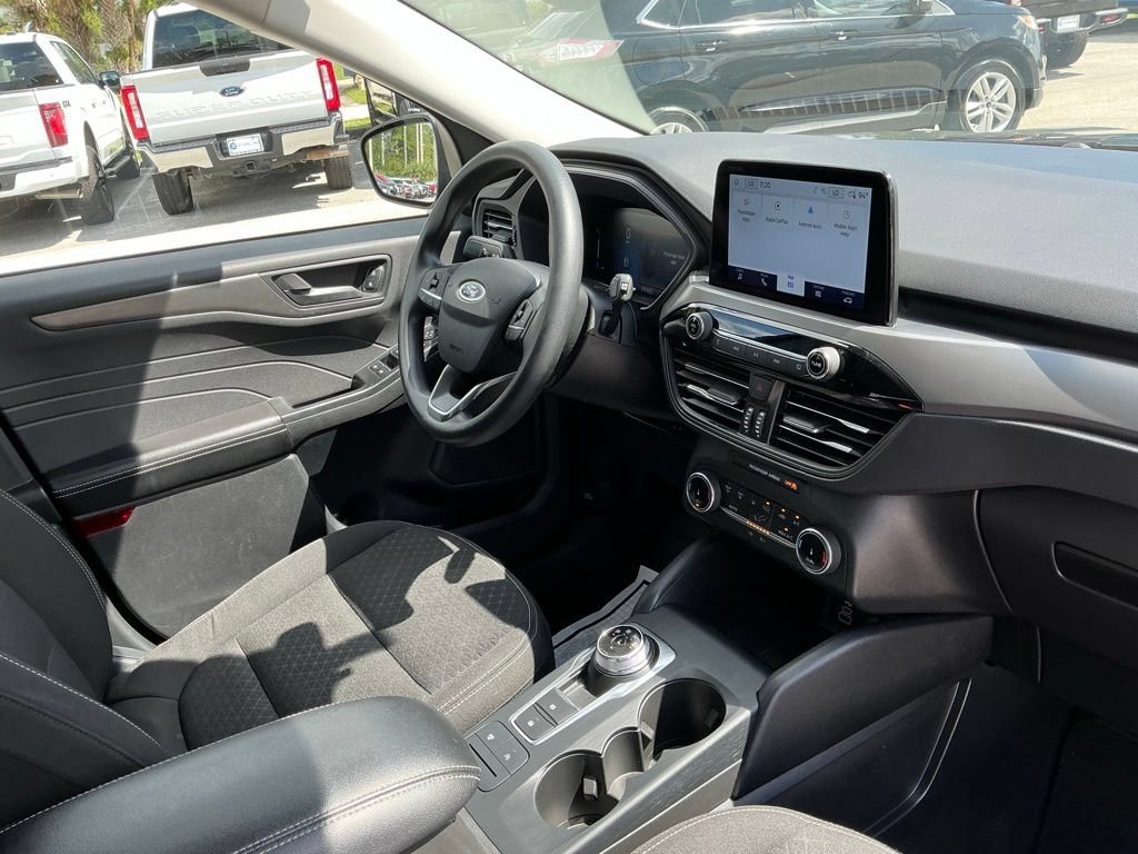 Certified 2025 Ford Escape Active FWD image 15