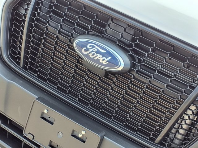 Certified 2022 Ford Transit 250 Medium Roof RWD image 33