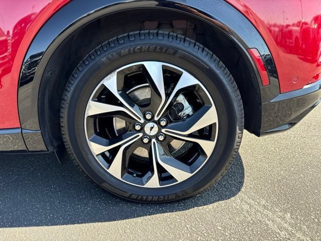 Certified 2021 Ford Mustang Mach-E Premium RWD image 9
