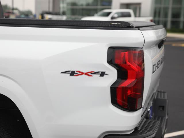 Used 2026 Chevrolet Colorado W/T AWD/4WD image 17