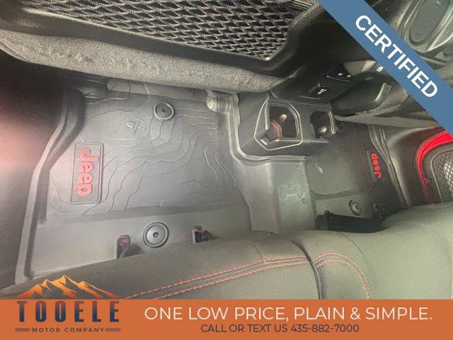 Used 2022 Jeep Wrangler Unlimited Rubicon AWD/4WD image 38