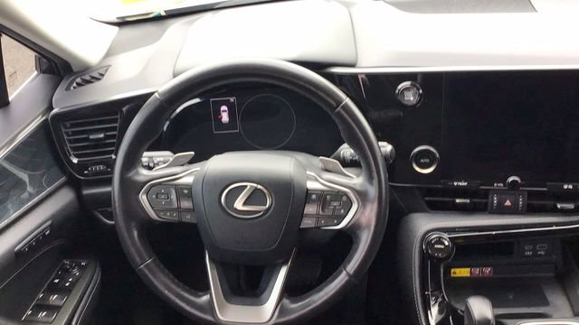 Used 2024 Lexus NX 250 FWD w/ Premium Package image 14