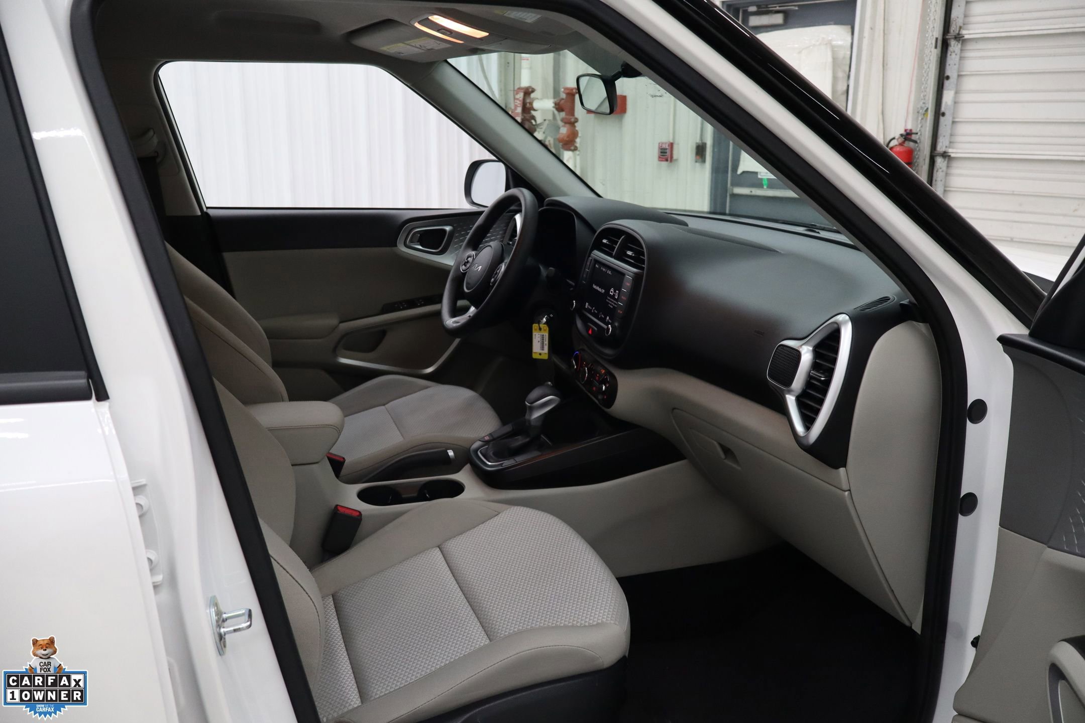 Used 2022 Kia Soul LX image 30