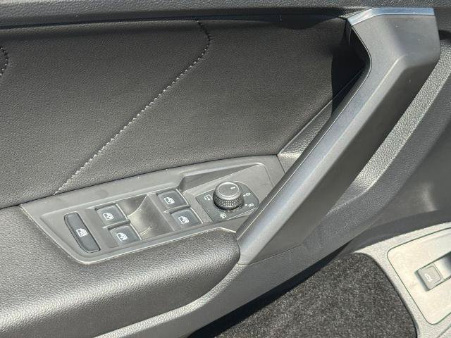 Used 2021 Volkswagen Tiguan SEL Premium R-Line AWD/4WD image 14