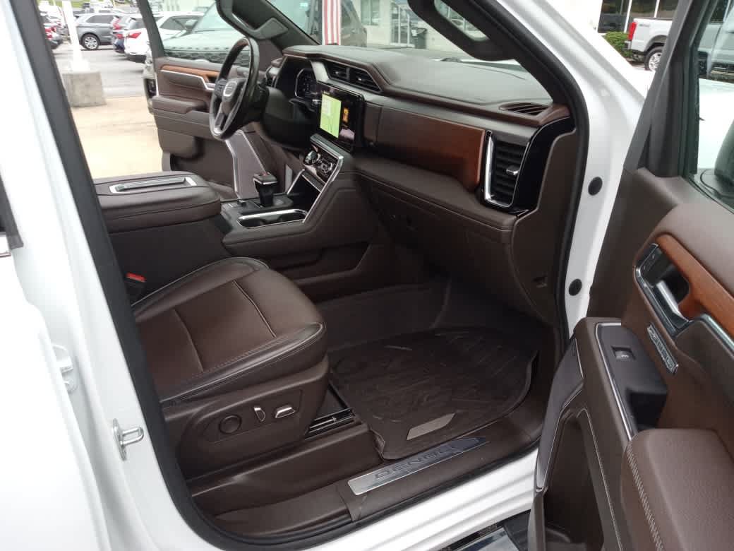 Used 2022 GMC Sierra 1500 Denali AWD/4WD image 41