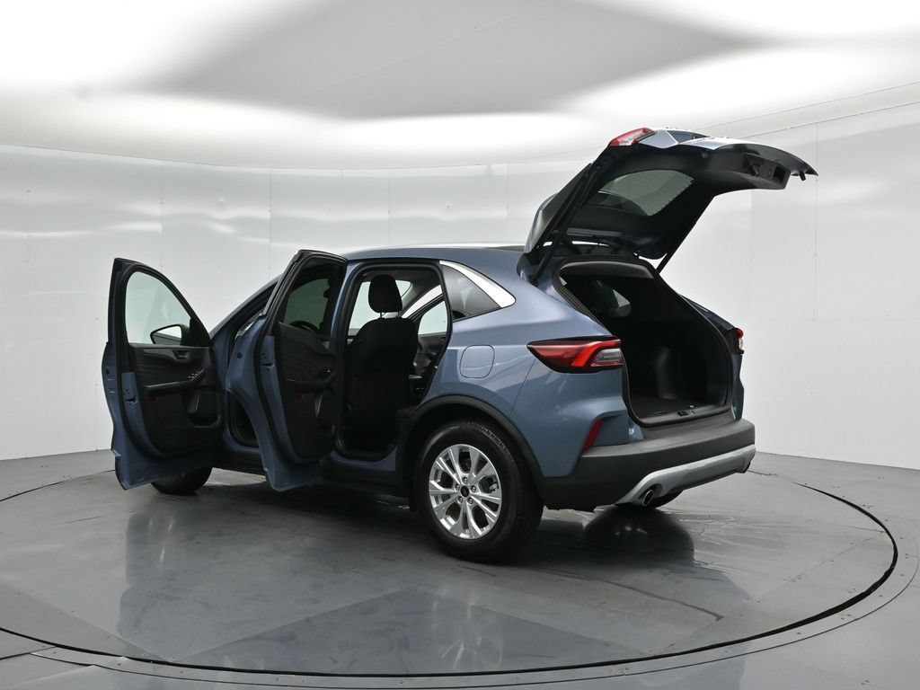 Certified 2023 Ford Escape Active FWD image 32