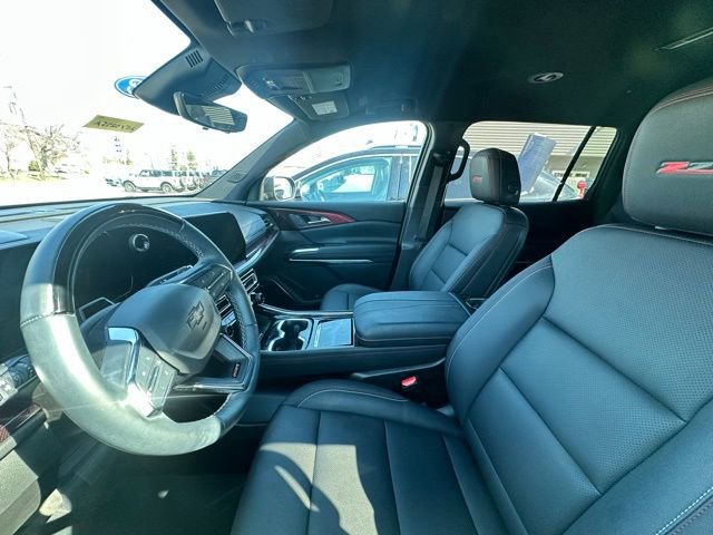 Used 2024 Chevrolet Traverse Z71 w/ Enhanced Driving Package image 10
