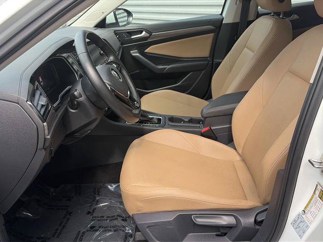 Used 2019 Volkswagen Jetta SEL FWD image 13