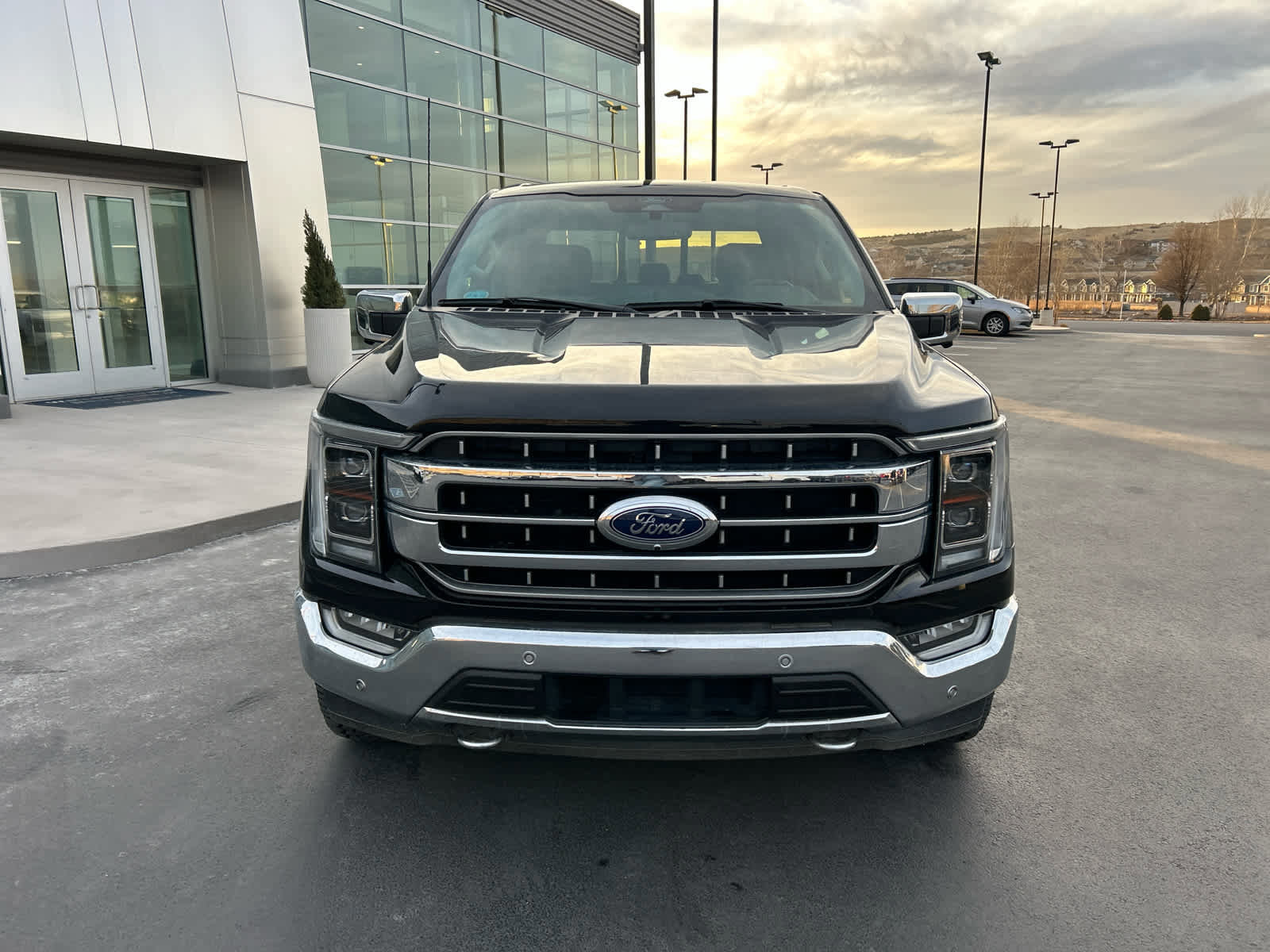 Certified 2022 Ford F150 Lariat w/ Equipment Group 502A High image 15