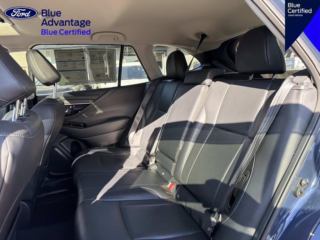 Used 2023 Subaru Outback Touring AWD/4WD image 14