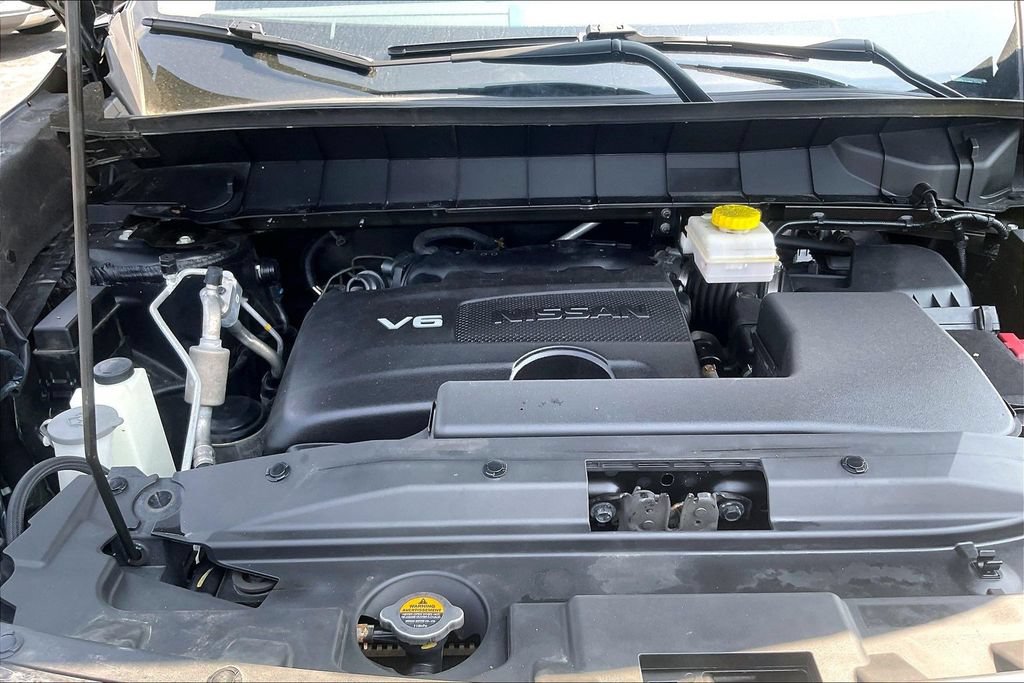 Used 2022 Nissan Pathfinder SV FWD image 9