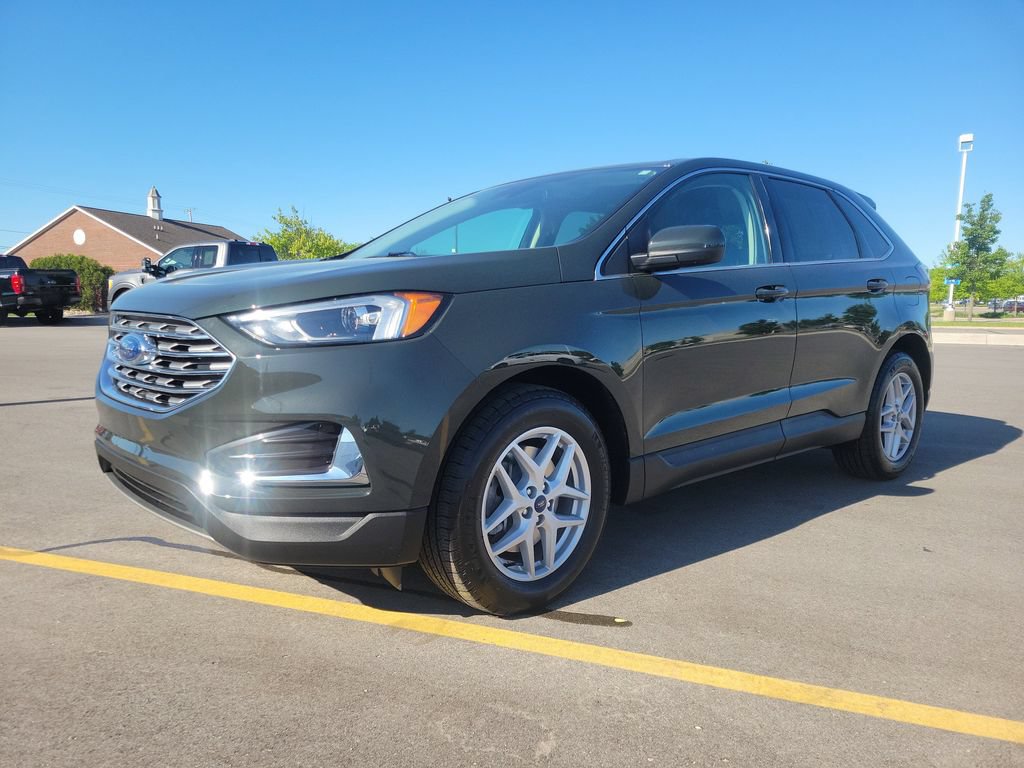 Certified 2022 Ford Edge SEL AWD/4WD image 2
