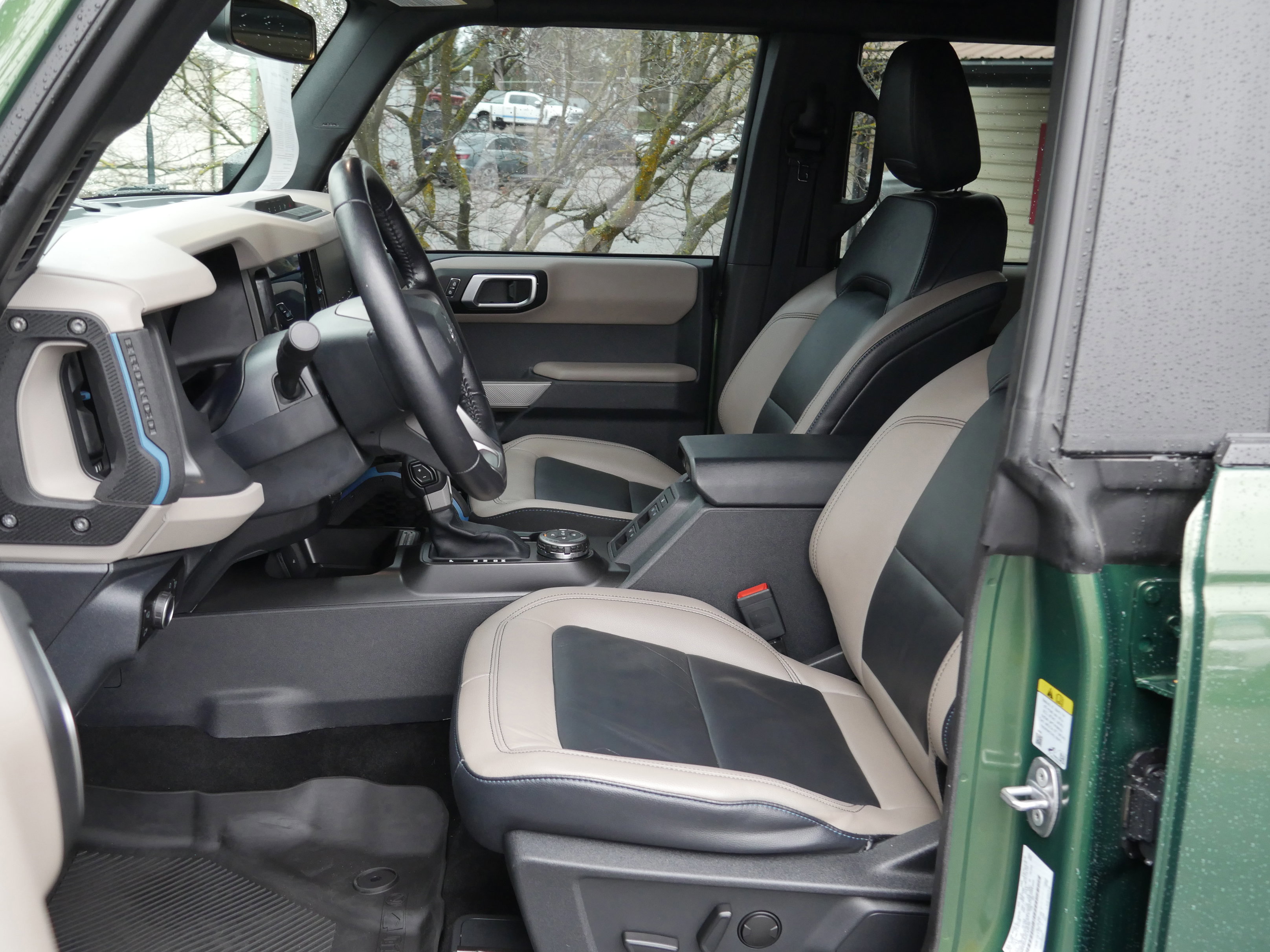 Certified 2023 Ford Bronco Wildtrak image 9