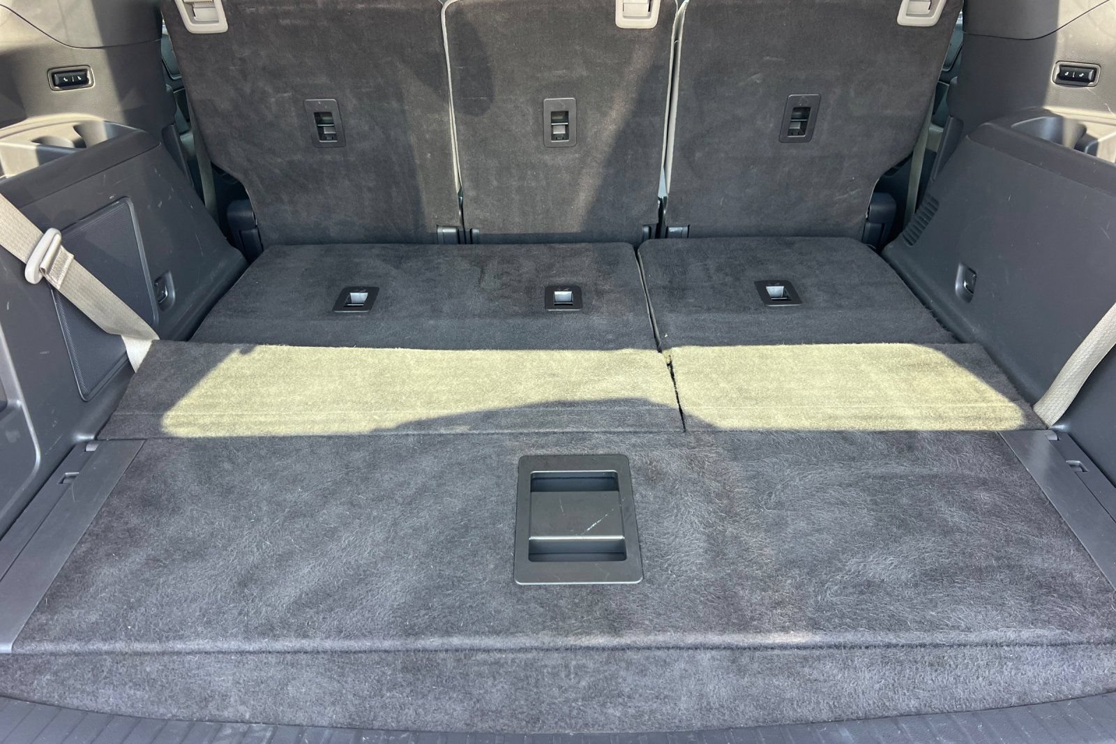 Certified 2019 Ford Expedition Limited w/ Special Edition Package AWD/4WD image 17