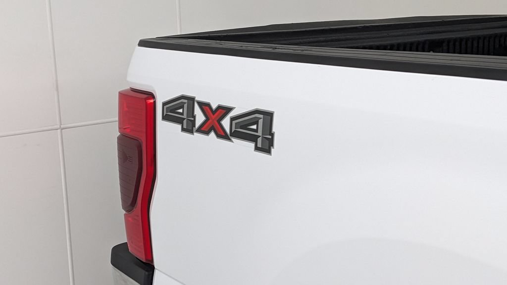 Certified 2020 Ford F250 XLT AWD/4WD image 38