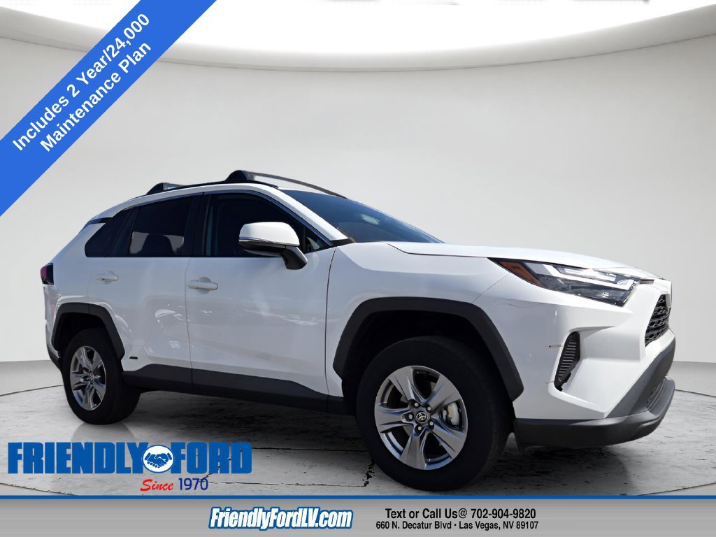 Used 2024 Toyota RAV4 XLE AWD/4WD image 1