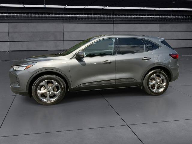 Certified 2025 Ford Escape ST-Line Select AWD/4WD image 7