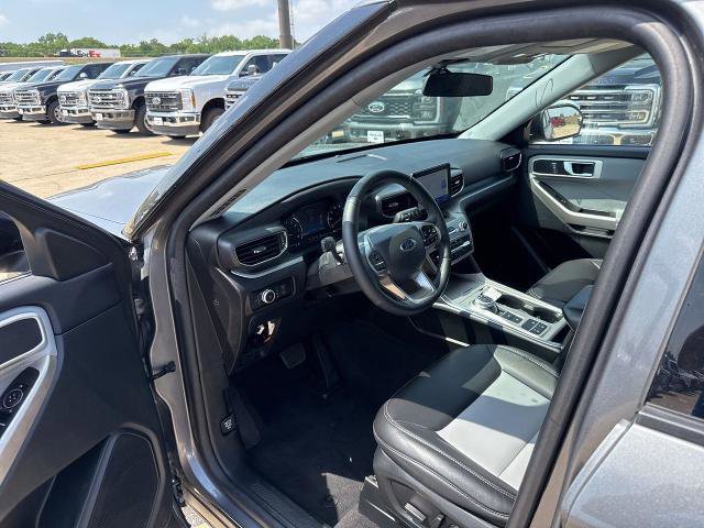 Certified 2022 Ford Explorer XLT w/ Equipment Group 202A image 20