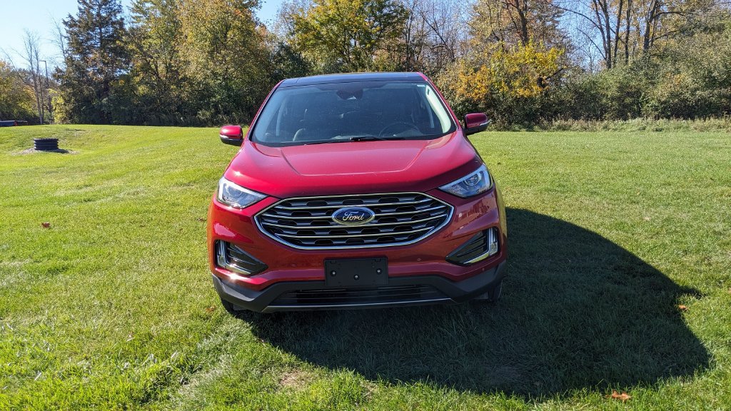 Certified 2024 Ford Edge Titanium AWD/4WD image 8