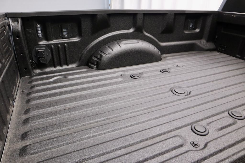 Certified 2024 Ford F350 Lariat w/ Lariat Ultimate Package image 15