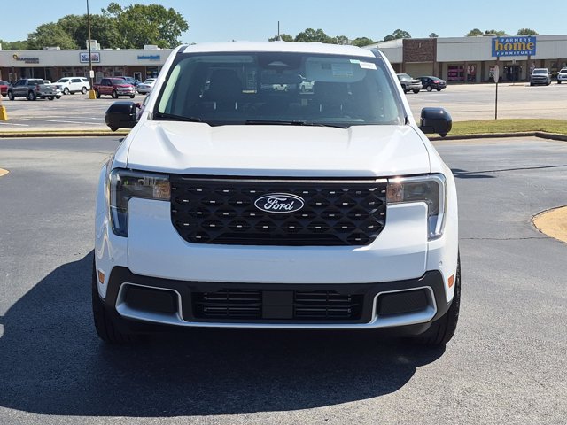 Certified 2025 Ford Maverick Lariat w/ 4K Tow Package AWD/4WD image 9