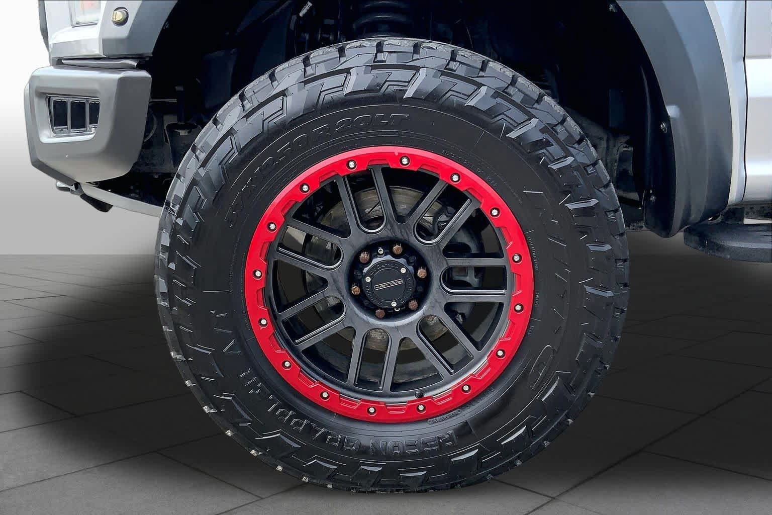 Certified 2019 Ford F150 Raptor w/ Equipment Group 802A Luxury AWD/4WD image 11