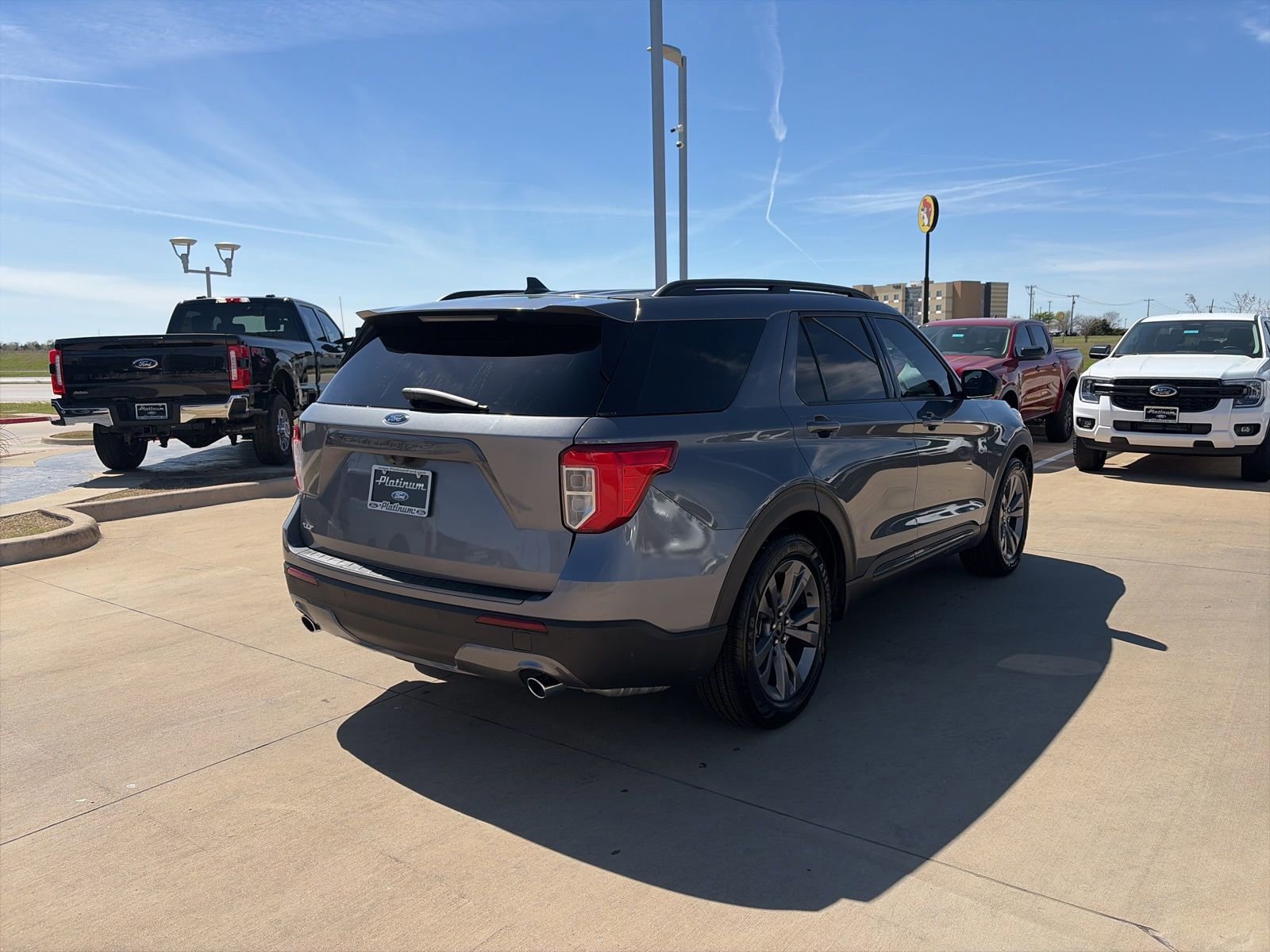 Certified 2021 Ford Explorer XLT w/ Equipment Group 202A image 6