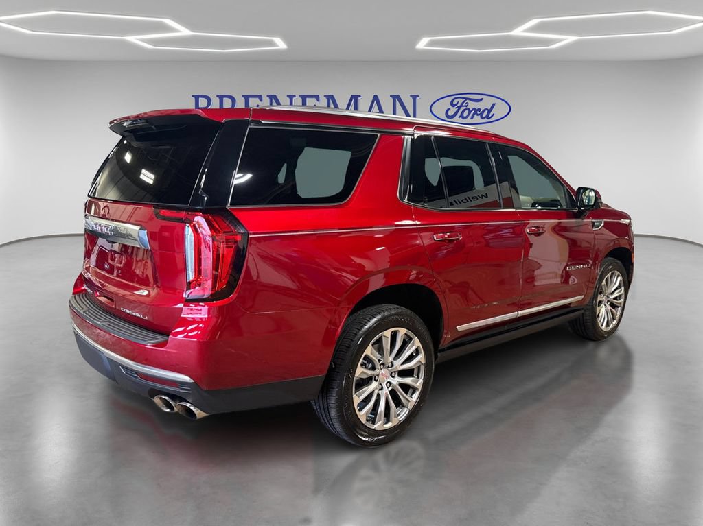 Used 2022 GMC Yukon Denali w/ Denali Premium Package AWD/4WD image 6