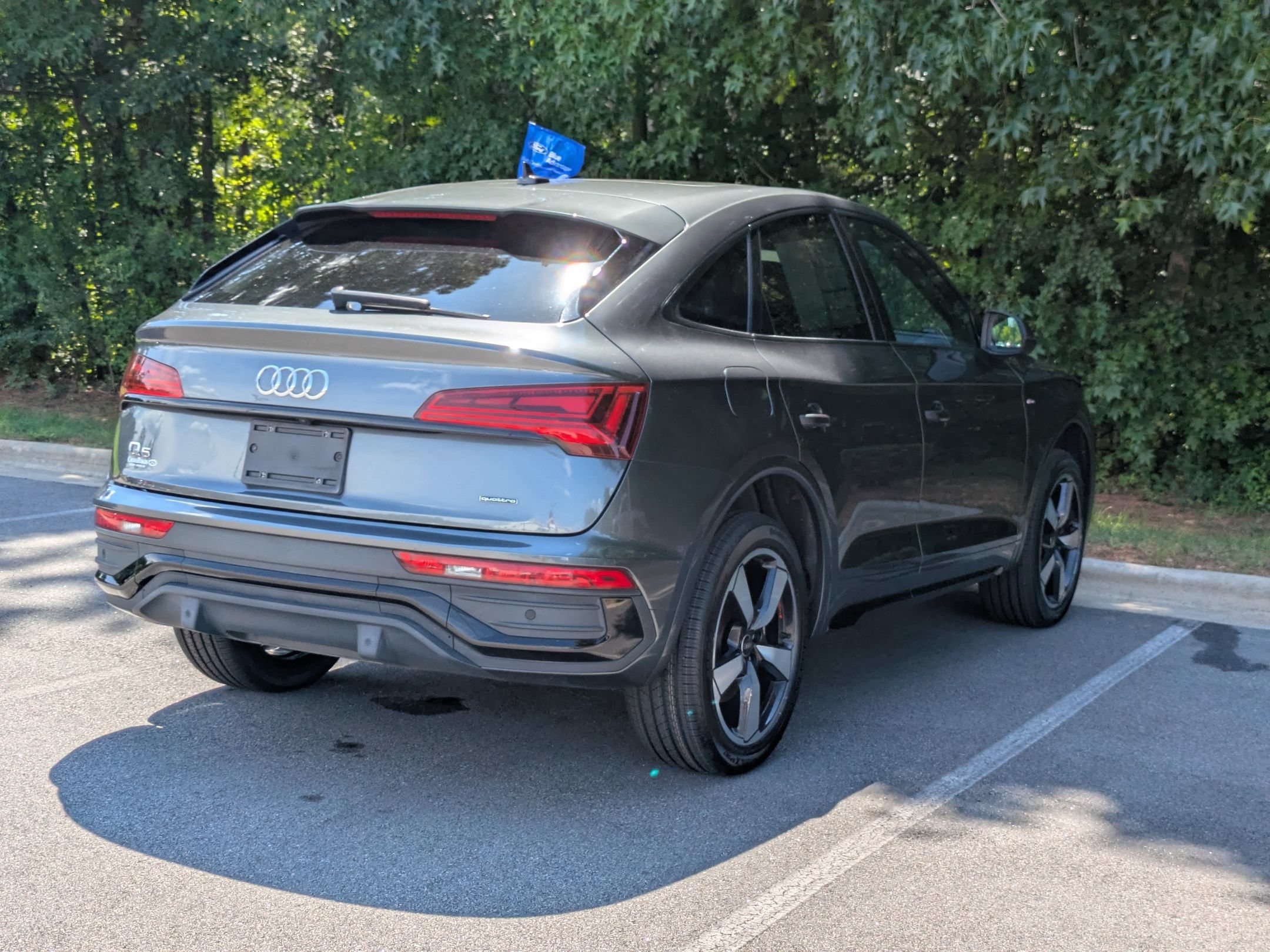 Used 2023 Audi Q5 2.0T Premium Plus w/ Premium Plus Package AWD/4WD image 3