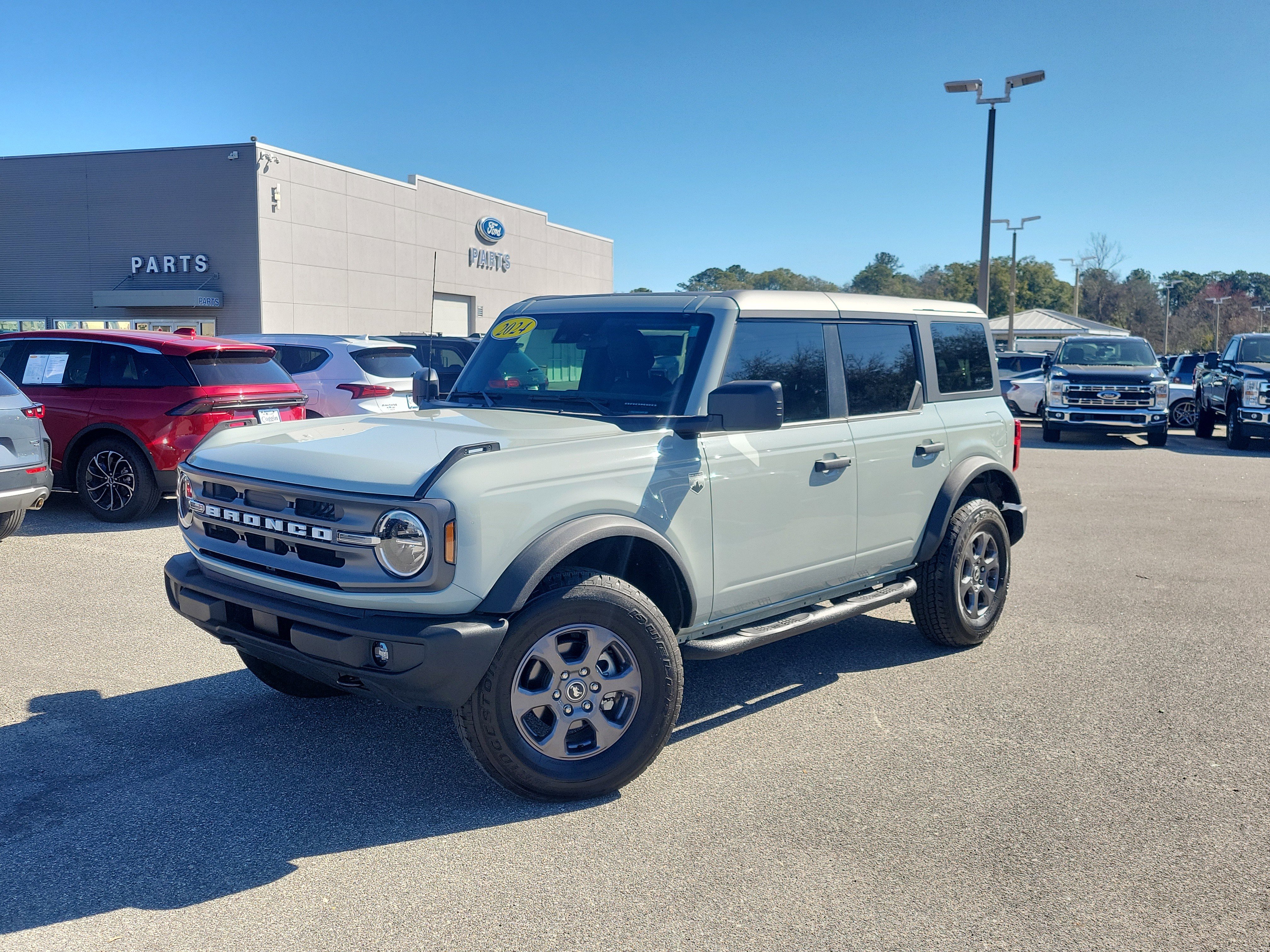 Certified 2024 Ford Bronco Big Bend image 1