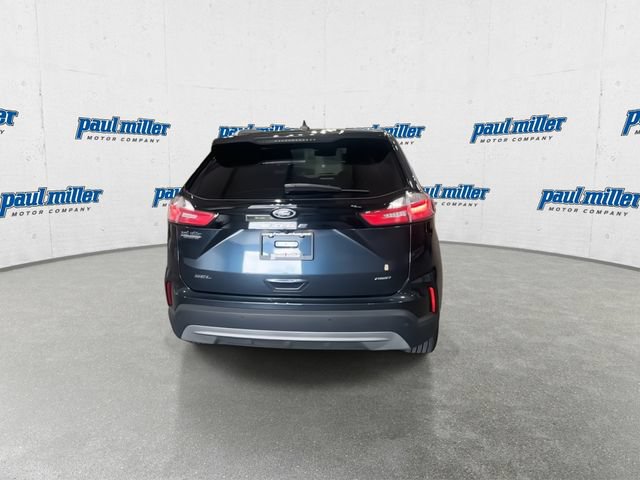 Certified 2022 Ford Edge SEL w/ Convenience Package AWD/4WD image 10