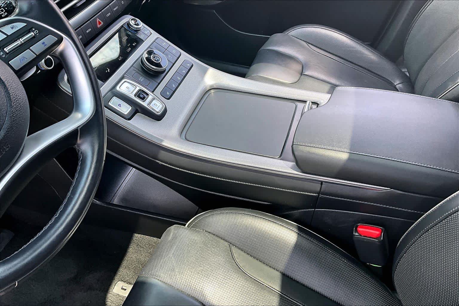 Used 2024 Hyundai Palisade Calligraphy FWD image 16